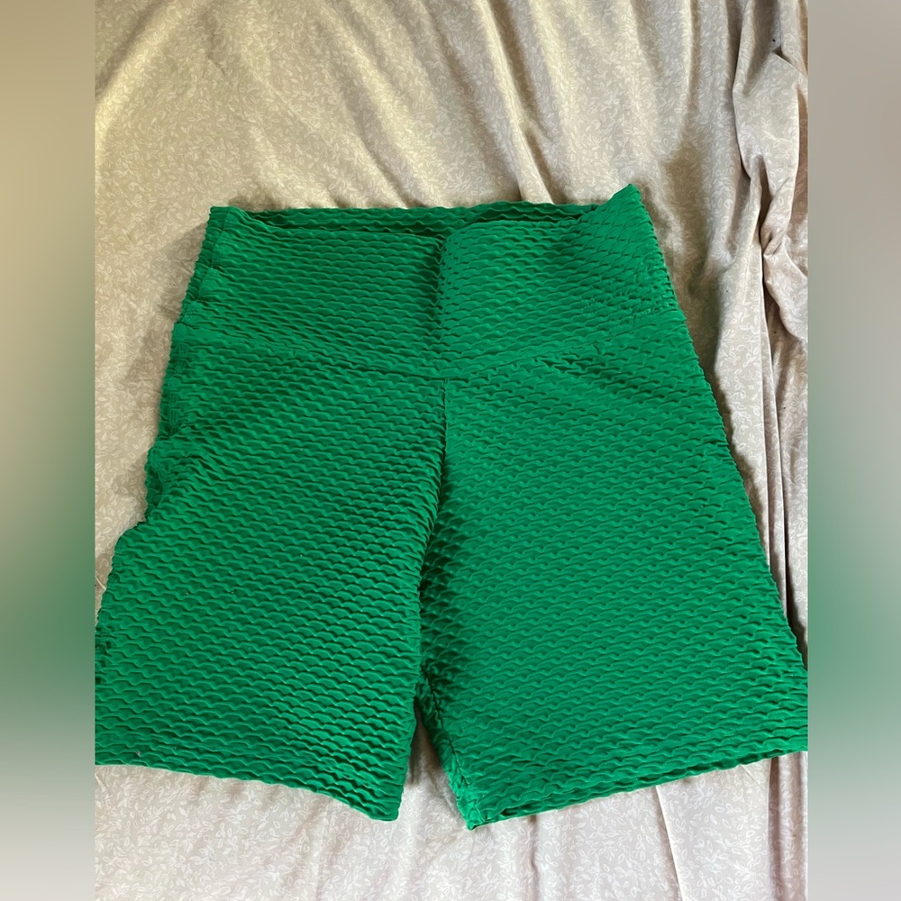 Croco skin Kelly green bike shorts